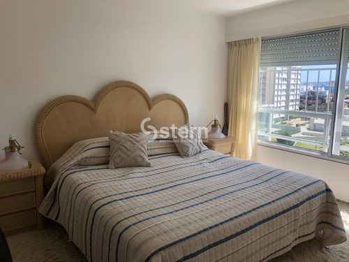 Imagen 14 de 30 de Venta Apartamento 3 Dormitorios Y Dependencia, Playa Mansa, Punta Del Este