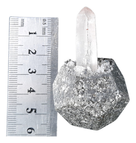 Orgonita Dodecaedro Con Cristal De Cuarzo Emergente