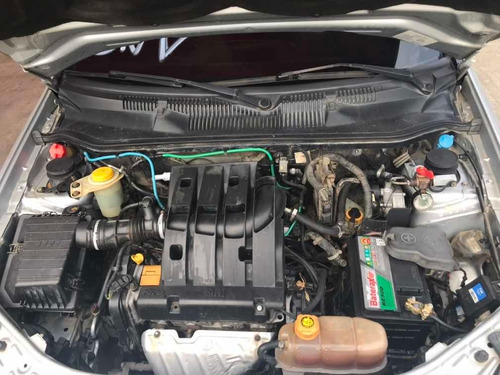 Fiat Strada 2010 1.4 Working Cab. Dupla Flex 2p