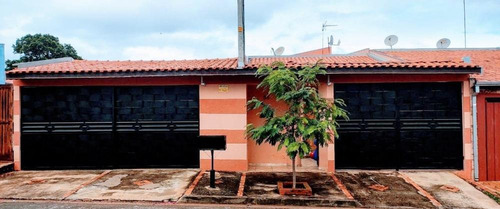 Imagem 1 de 13 de Belíssima Casa A Venda No Residencial Vice-prefeito Nelson Fiuza- Tatuí - 1319