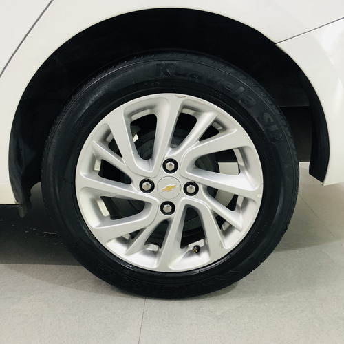 Imagen 10 de 15 de Chevrolet Aveo Lt Aut 2019