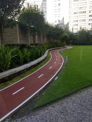 Piso De Caucho, Pista De Atletismo, Pista De Tartán M2
