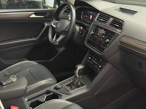 Volkswagen Tiguan 2.0 Tsi R-Line Dsg7