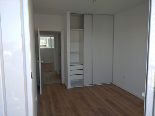 Departamento De 3 Ambientes En Nuevo Emprendimiento - Balcon - Parque Chas