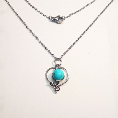 Imagen 2 de 3 de Dije Collar Cadena Con Piedra Turquesa De Acero Quirúrgico