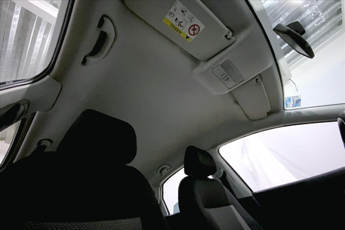 Imagen 25 de 25 de Volkswagen Vento Sedan 4 Pts Starline Ta A/ac Mp3 R-15