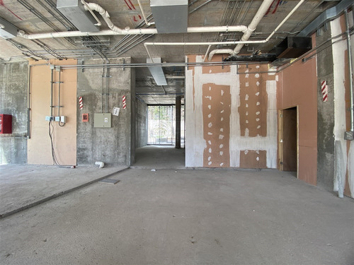 Local Comercial En Arriendo En Las Condes Desde 45 M2