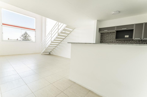 Imagen 26 de 30 de Venta Departamento 56 M2 Terraza Lanus Oeste