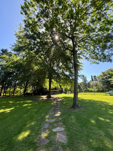 Venta Quinta, Pileta, Quincho Barrio El Remanso.