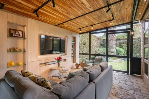 Casa En Arriendo/venta En Canelon. Cod A20472