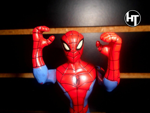 Imagen 3 de 7 de Marvel Comics, Spiderman, Hombre Araña, Figura. 6 Pulgadas