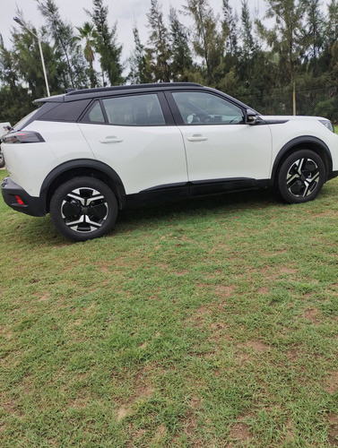 Peugeot 2008 1.0T Gt