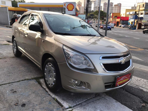 Imagem 1 de 18 de Chevrolet Cobalt 2013 1.4 Ls 4p