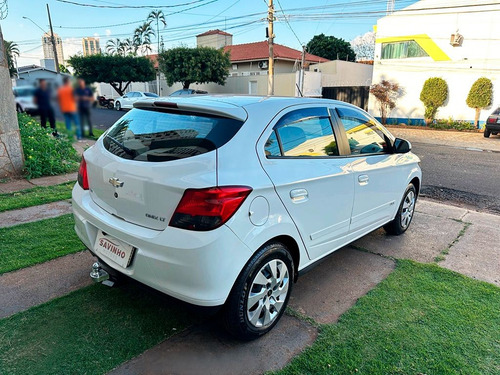 Chevrolet Onix 1.4 MPFI LT 8V