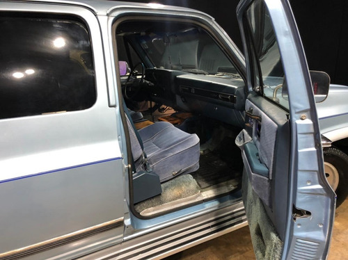 Imagen 13 de 14 de Gmc Suburban 1990
