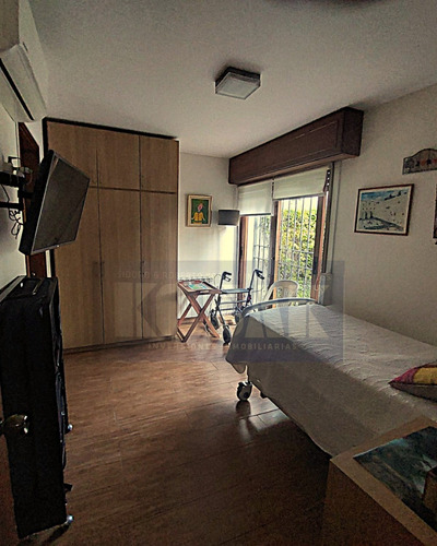 Venta Espléndida Casa De 5 Dormitorios En Puertito Del Buceo A Pasos De La Rambla