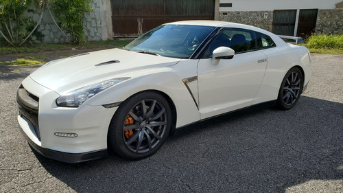 Nissan Gtr R35 Awd