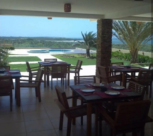 Imagen 3 de 26 de Se Vende Hotel Posada Boutique En Playa El Yaque Isla De Margarita Venezuela