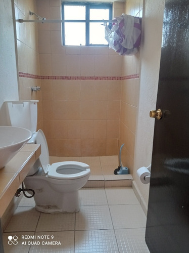 Imagen 8 de 14 de Se Vende Casa Atrás De Galerías Col Tulipanes