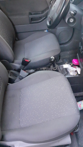 Imagen 13 de 18 de Chevrolet Meriva 2010 1.8 Gl Plus