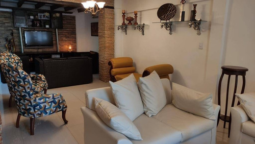 Imagen 5 de 14 de Townhouse En Venta Urb El Rincon Cód 125488