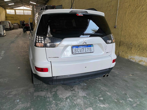 Imagem 7 de 15 de Mitsubishi Outlander 2011 3.0 V6 Gt 4wd 5p