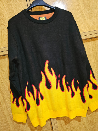 Sweater El Club Del Sweater Fuego Sin Género
