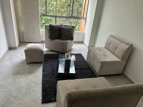 Venta De Apartamento En Calasanz Con Excelentes Espacios