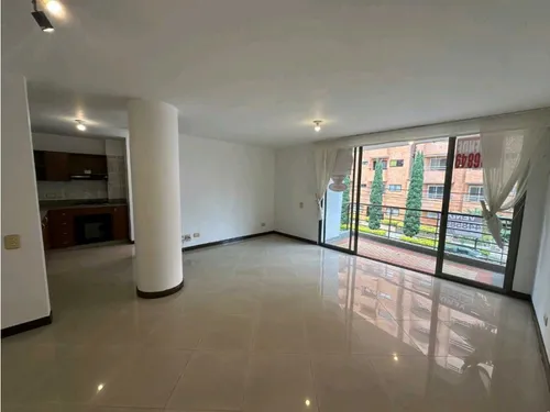En Venta Apartamento En Laureles