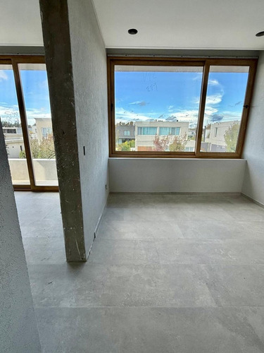 Casa En Venta En Carpinchos, Nordelta, Tigre