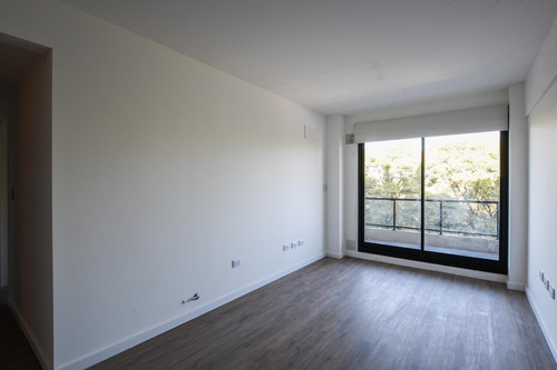 Venta - Departamento De Un Dormitorio Con Amenities En Avenida Pellegrini, Rosario