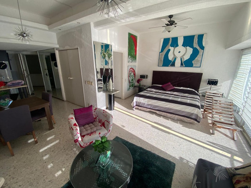 Departamento Sobre Playa En Acapulco Condominio La Torre De Acapulco R.a