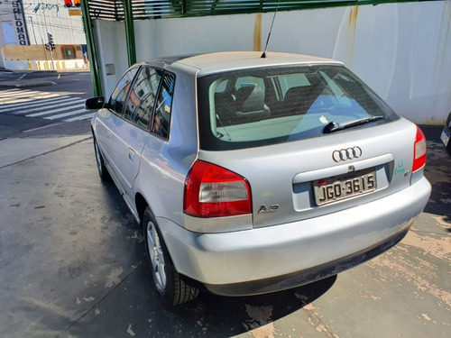 Imagem 2 de 10 de Audi A3 2005 1.8 Aut.
