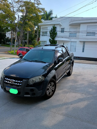 Fiat Strada 1.8 16v Adventure Cab. Dupla Flex 2p