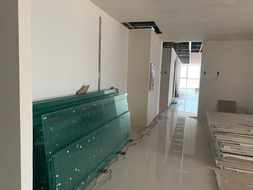 Imagen 11 de 24 de Mariaestela Boada, Vende Excelente Oficina En La Torre Bvc. #20-14390