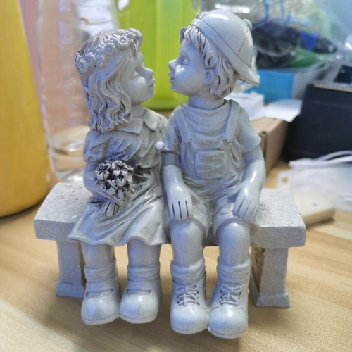Eatingbiting Primer Beso Amante De Los Niños Escultura De Ja
