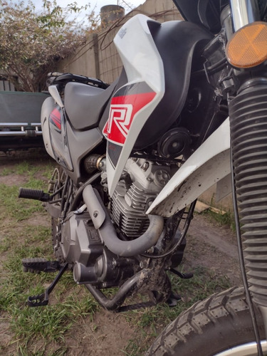 Imagen 3 de 9 de Zanella Zr 200