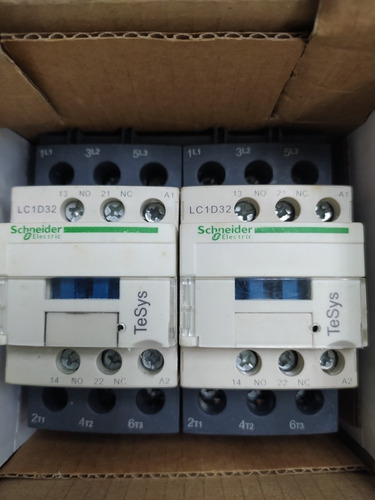 Contactor Inversor Lc2d32f7 Schneider Bobina 110v 