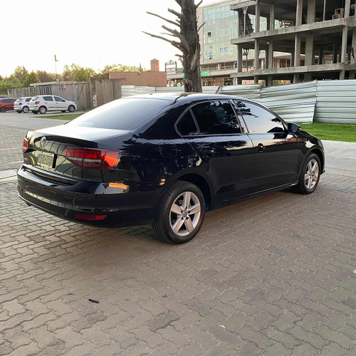Volkswagen Vento 2.0 Advance I 110cv 2015
