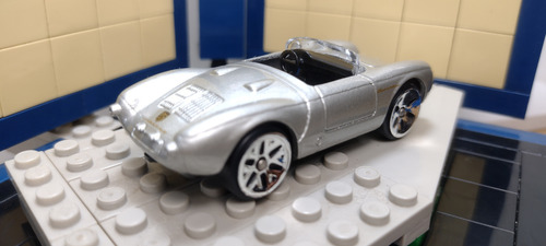 Priviet Porsche 550 Spyder Maisto Hw Plateado (Usado)
