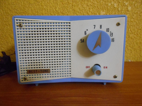 Bonito Radio Miniatura De Bulbos Japones / 1963