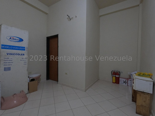 Imagen 21 de 30 de Local En Alquiler En Barquisimeto . En El Manteco) Codigo 23-21316 E.c.m.r 04145556642