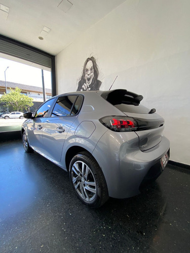 Imagen 24 de 25 de Peugeot 208 Feline 0km 2023