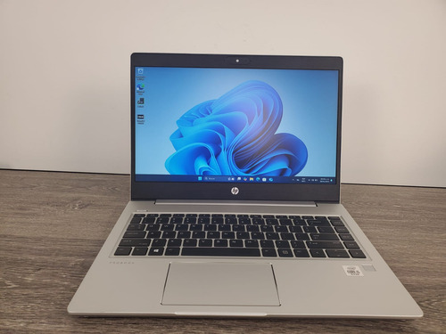 Laptop Hp Core I5 10ma Gen 16gb Ram 240gb Ssd Camara (Reacondicionado)