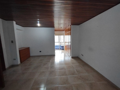 Imagen 17 de 21 de Pent House En Venta, La Urbina, Calle 13