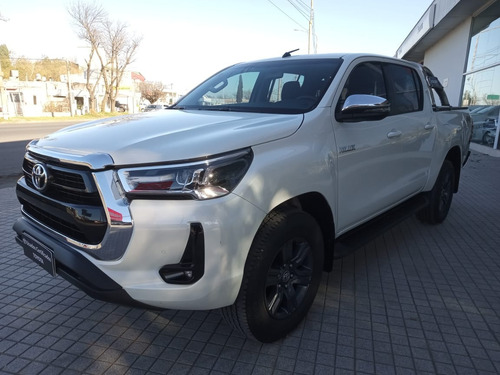 Toyota Hilux Pick-Up 2.8 Cd Srv 204Cv 4X4