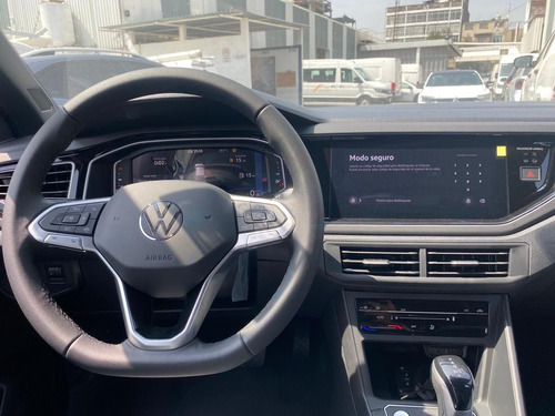 Volkswagen Nivus Highline 2024