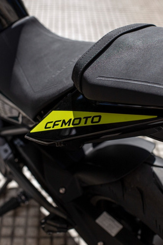 Imagen 11 de 25 de Nueva Cfmoto 400 Nk Lidermoto No Dominar 400