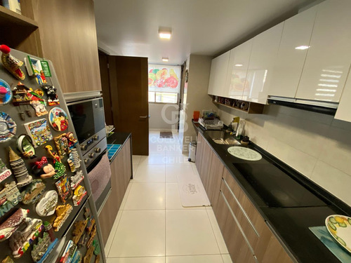 Hermoso Departamento, Sector Parque Brasil.