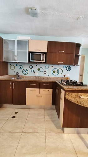 Imagen 3 de 10 de Apartamento En Alto Grande Pb